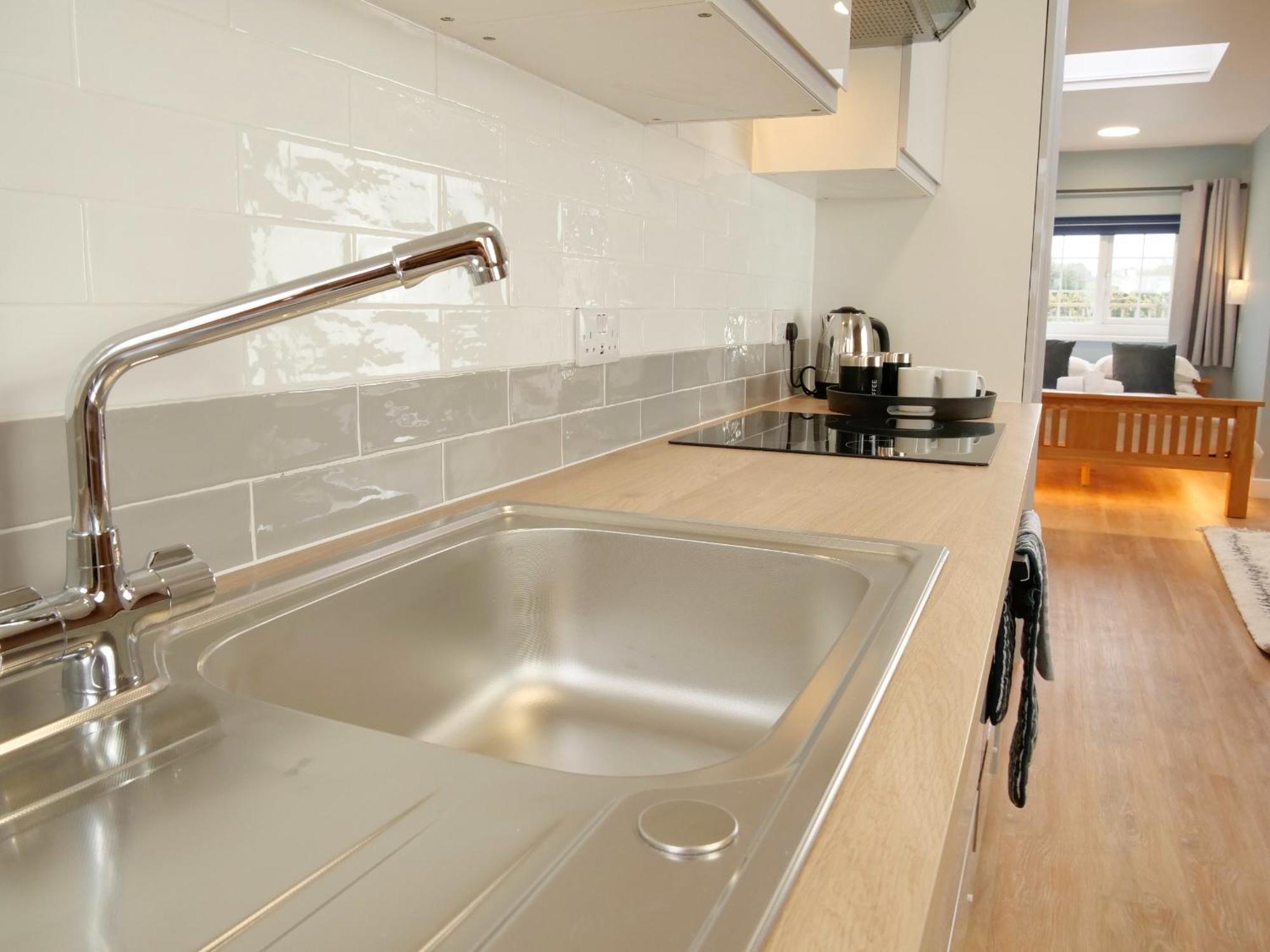 Ellingham Self-Catering Cottages Saint Peter Port Room photo