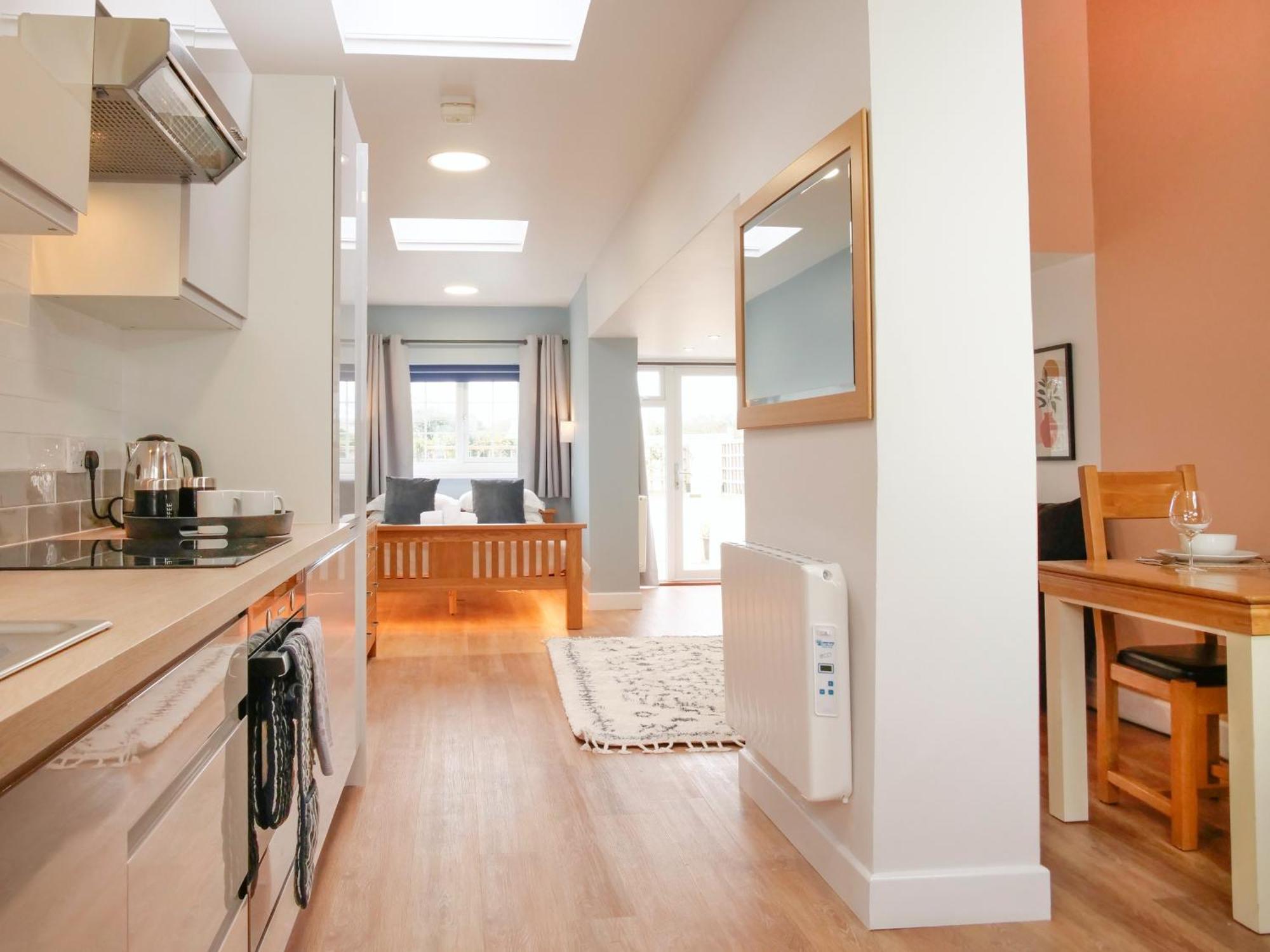 Ellingham Self-Catering Cottages Saint Peter Port Room photo
